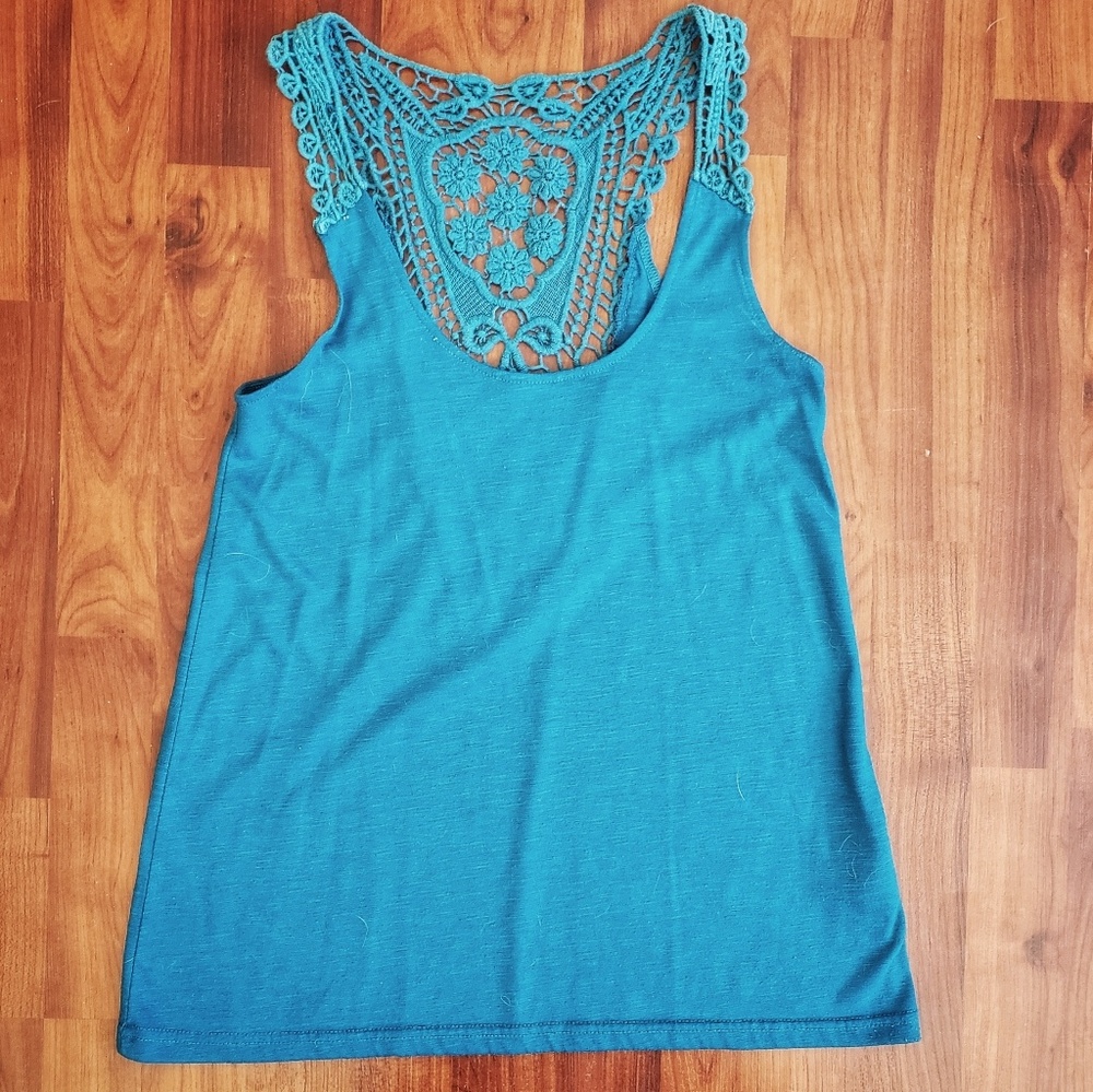 3/$25 Teal crochet back tank top
